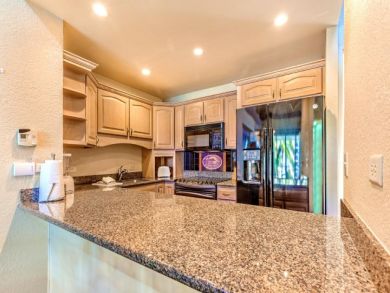 Kaanapali Luxury Two plus loft Vacation Condo